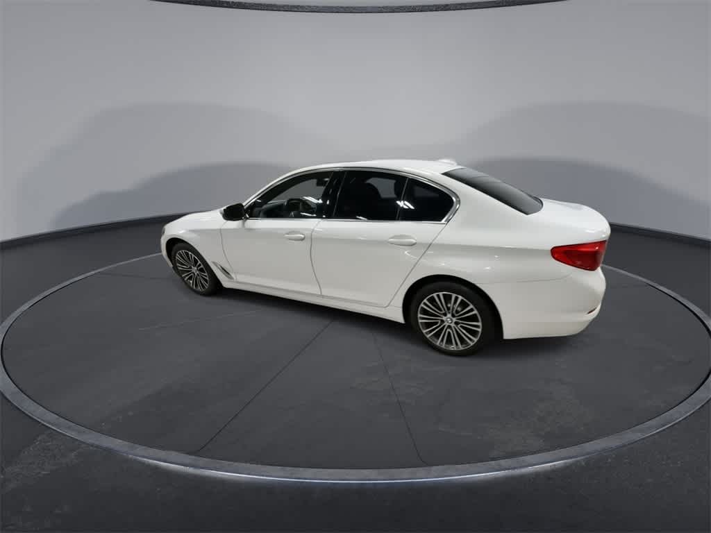 Thumbnail: 2019 BMW 5 Series - 6