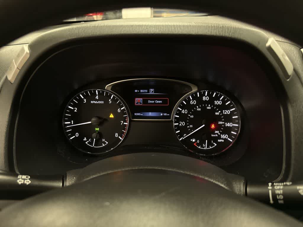 Thumbnail: 2019 Nissan Pathfinder - 32