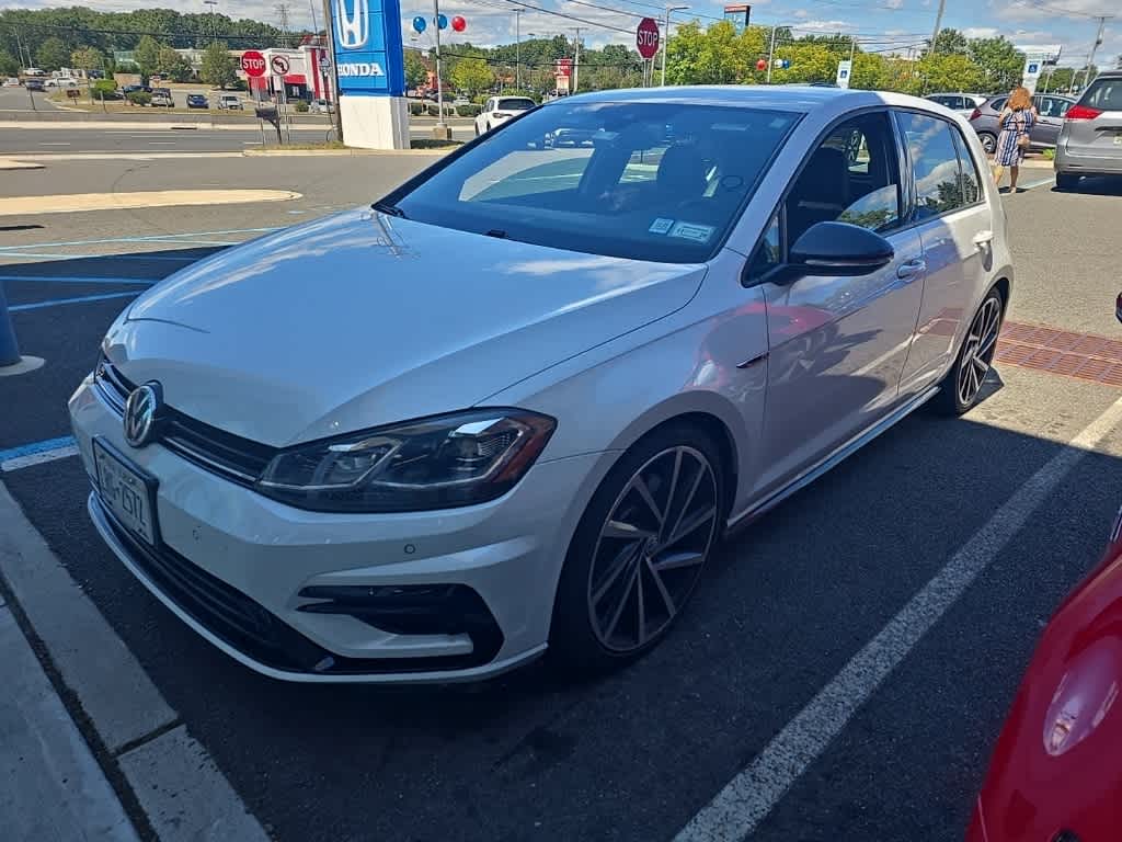 Thumbnail: 2018 Volkswagen Golf - 1