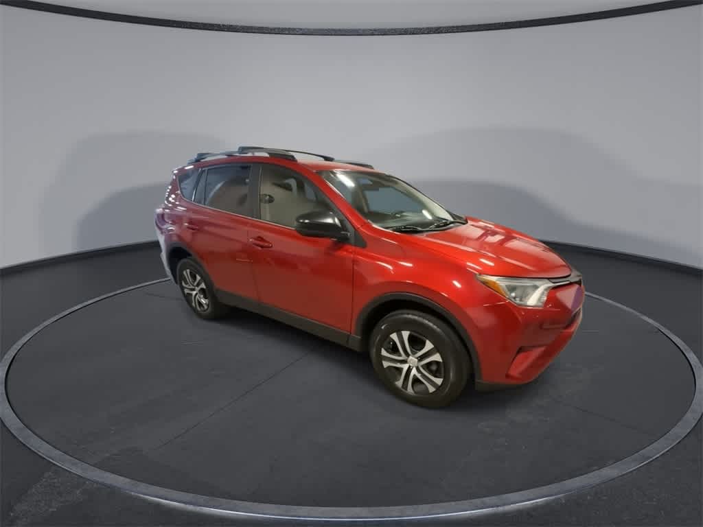Thumbnail: 2017 Toyota RAV4 - 2