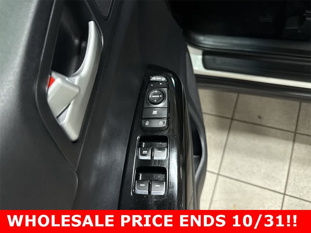 Thumbnail: 2019 Kia Sportage - 22