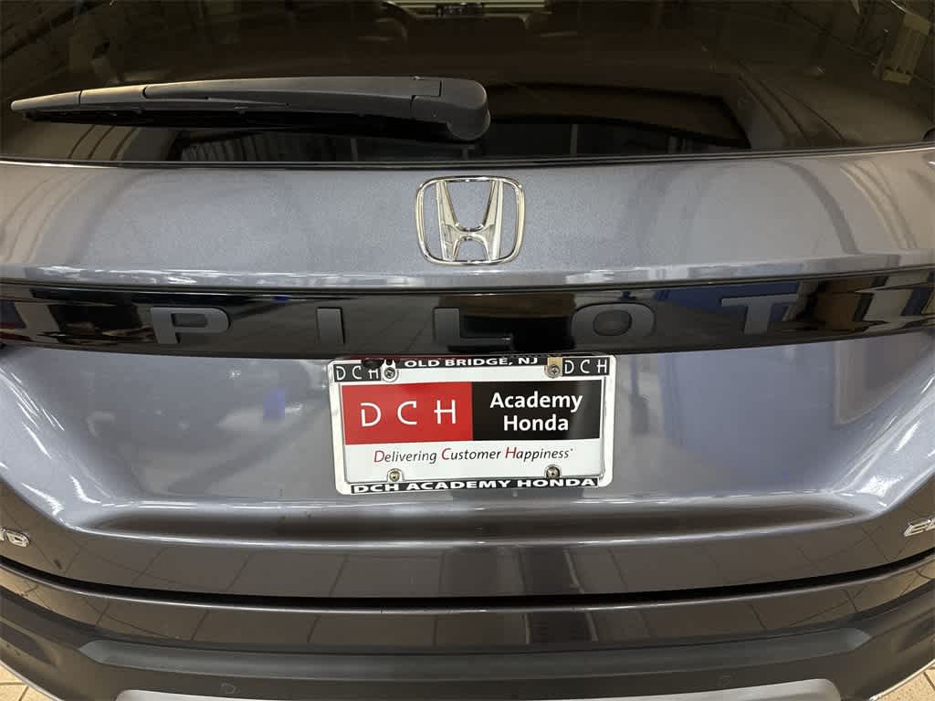 Thumbnail: 2023 Honda Pilot - 29