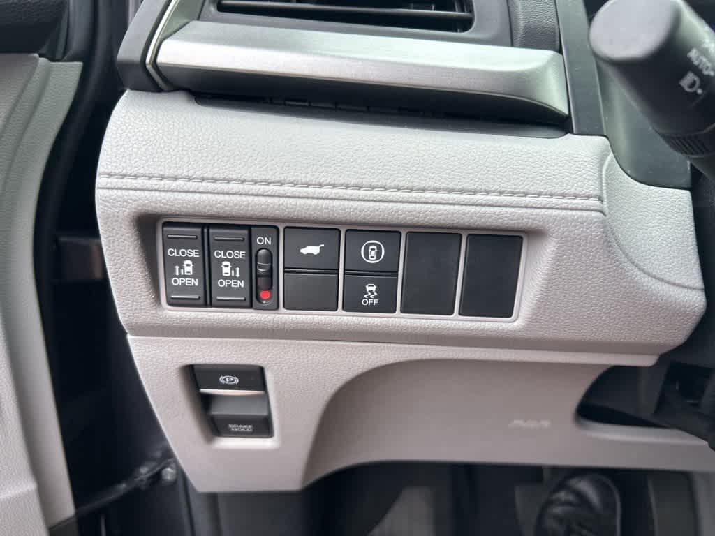 Thumbnail: 2024 Honda Odyssey - 17