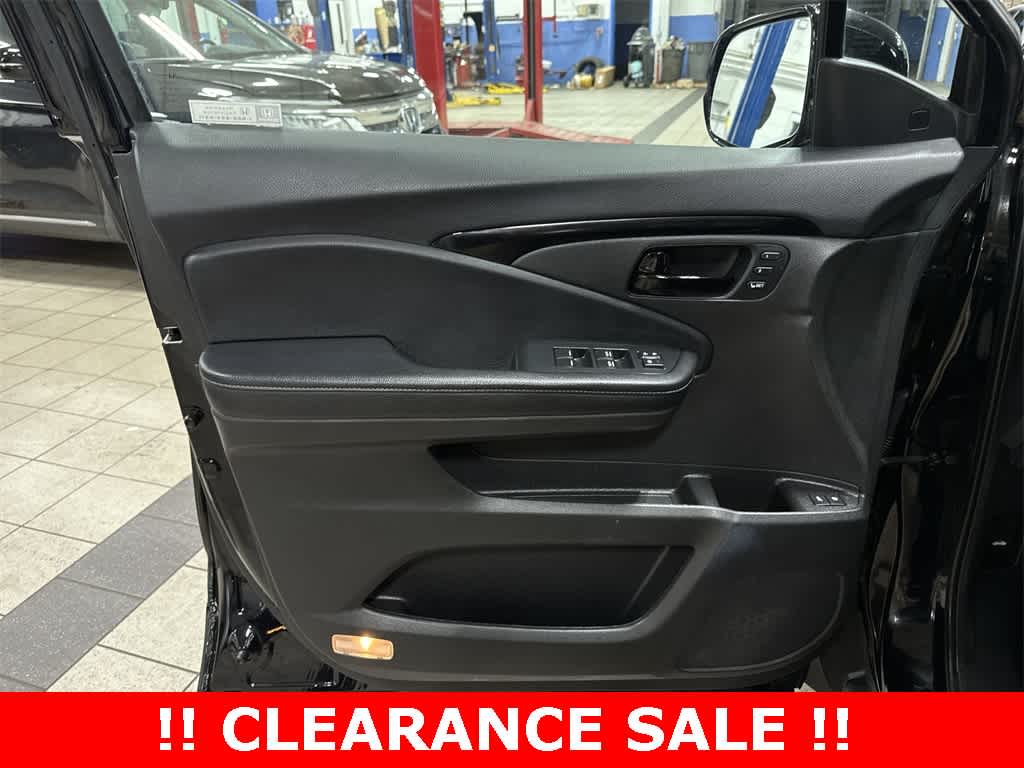 Thumbnail: 2022 Honda Passport - 32