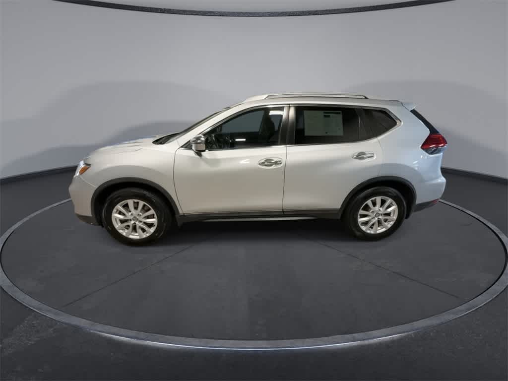 Thumbnail: 2017 Nissan Rogue - 5