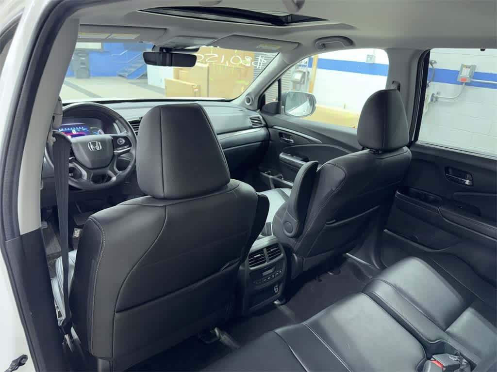 Thumbnail: 2022 Honda Pilot - 30