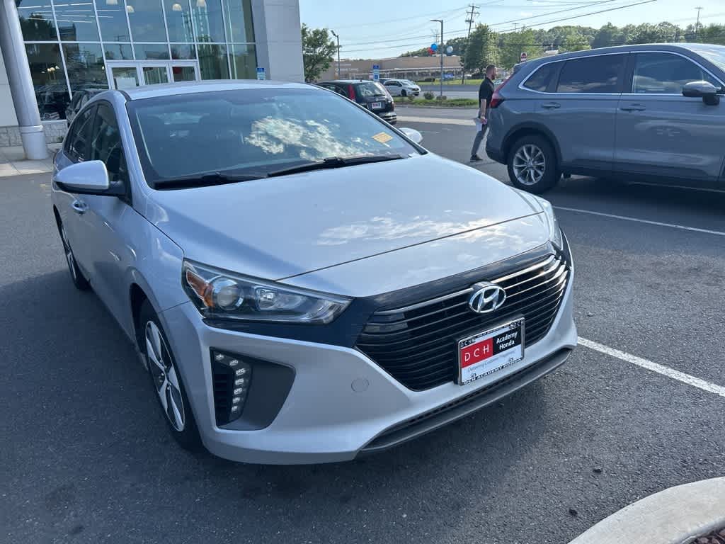 Thumbnail: 2019 Hyundai Ioniq - 3