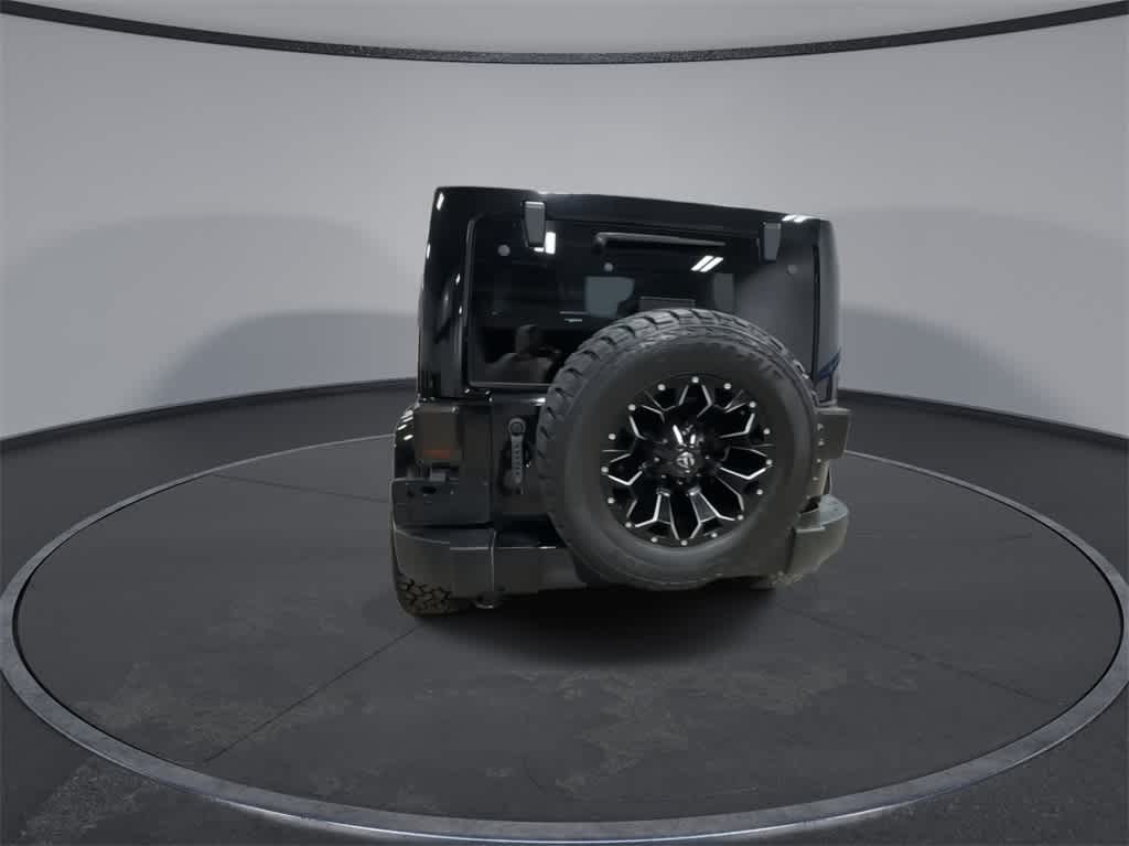 Thumbnail: 2016 Jeep Wrangler - 7