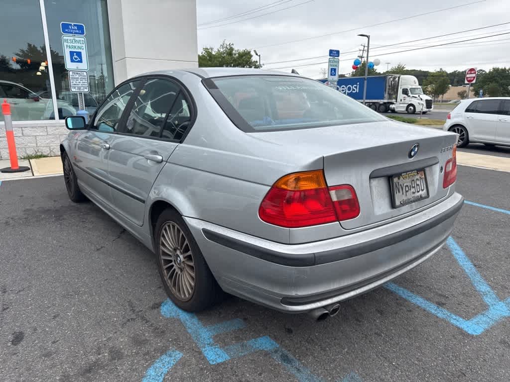 Thumbnail: 2001 BMW 3 Series - 2
