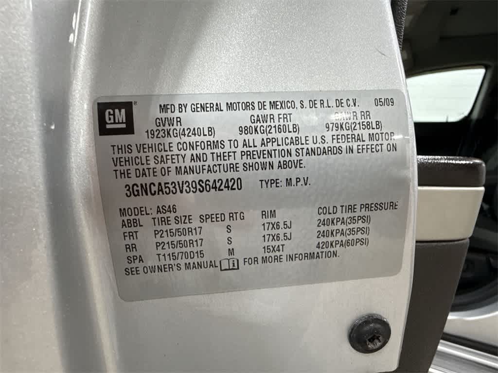 Thumbnail: 2009 Chevrolet HHR - 14