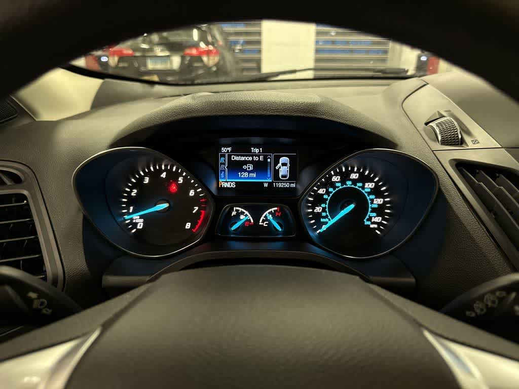 Thumbnail: 2016 Ford Escape - 30