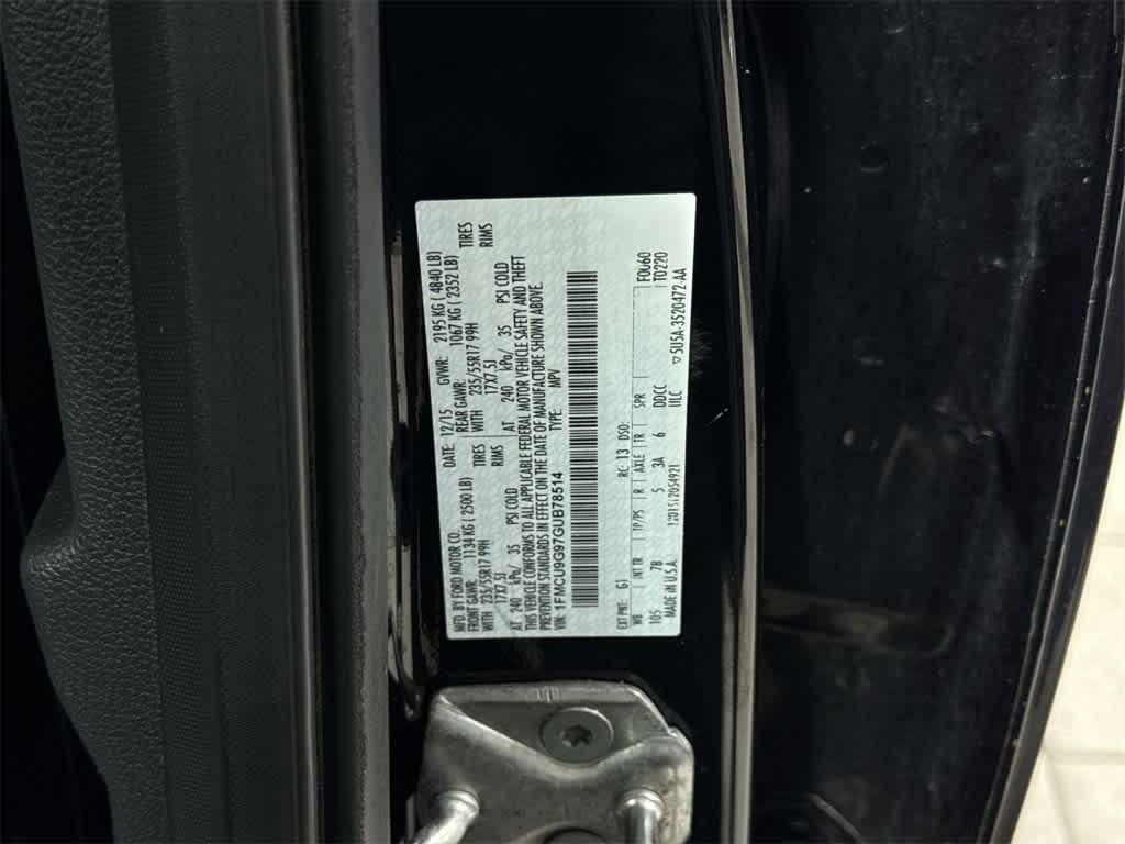 Thumbnail: 2016 Ford Escape - 14