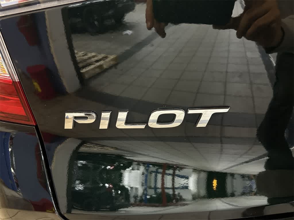 Thumbnail: 2019 Honda Pilot - 28