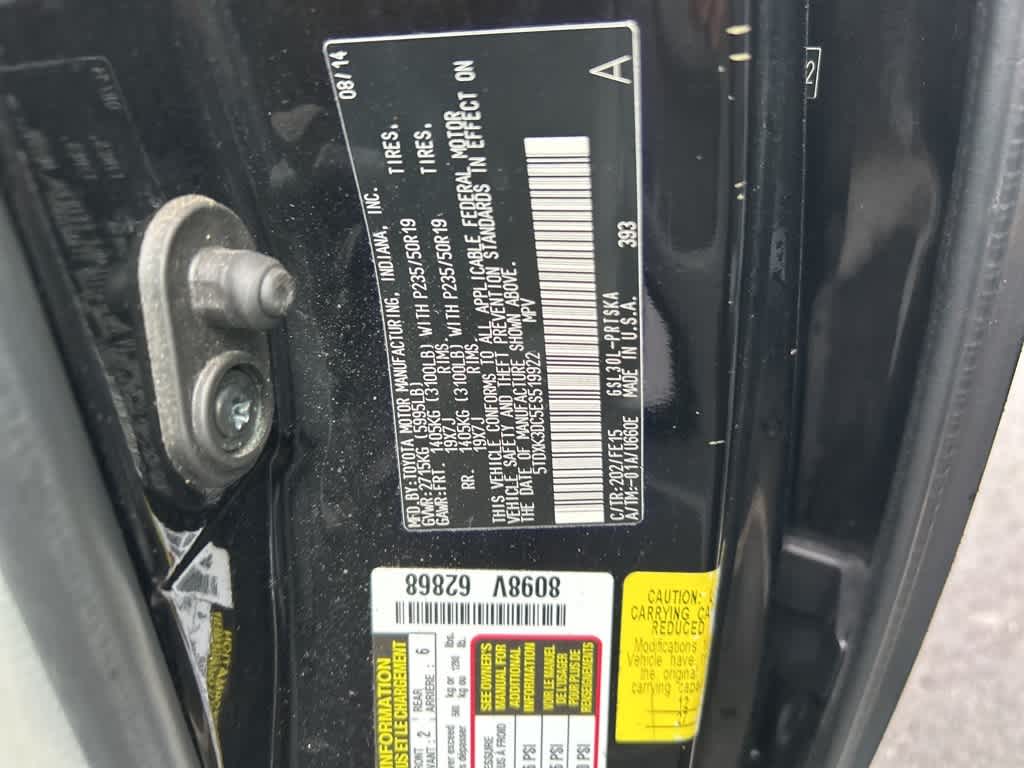 Thumbnail: 2014 Toyota Sienna - 14