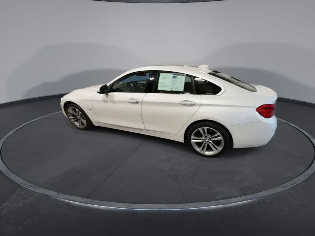 Thumbnail: 2018 BMW 4 Series - 6