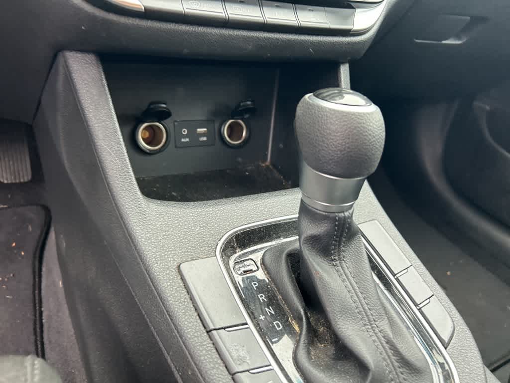 Thumbnail: 2018 Hyundai Elantra - 20