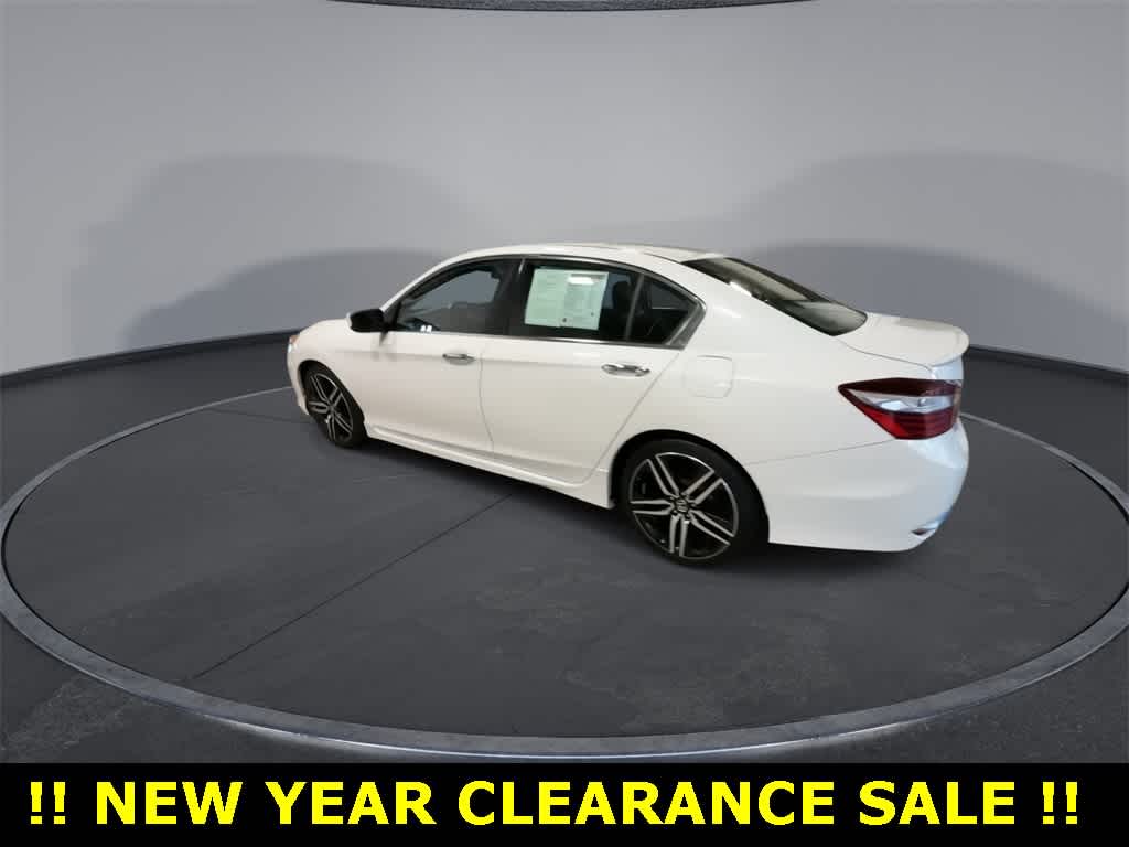 Thumbnail: 2017 Honda Accord - 6