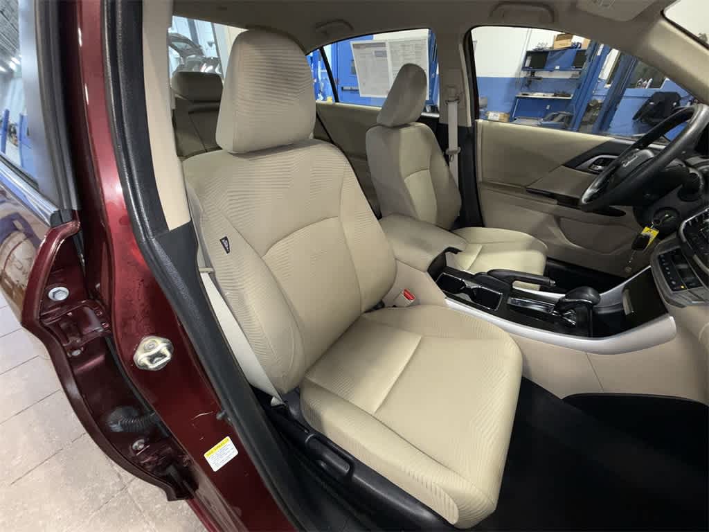 Thumbnail: 2014 Honda Accord - 16