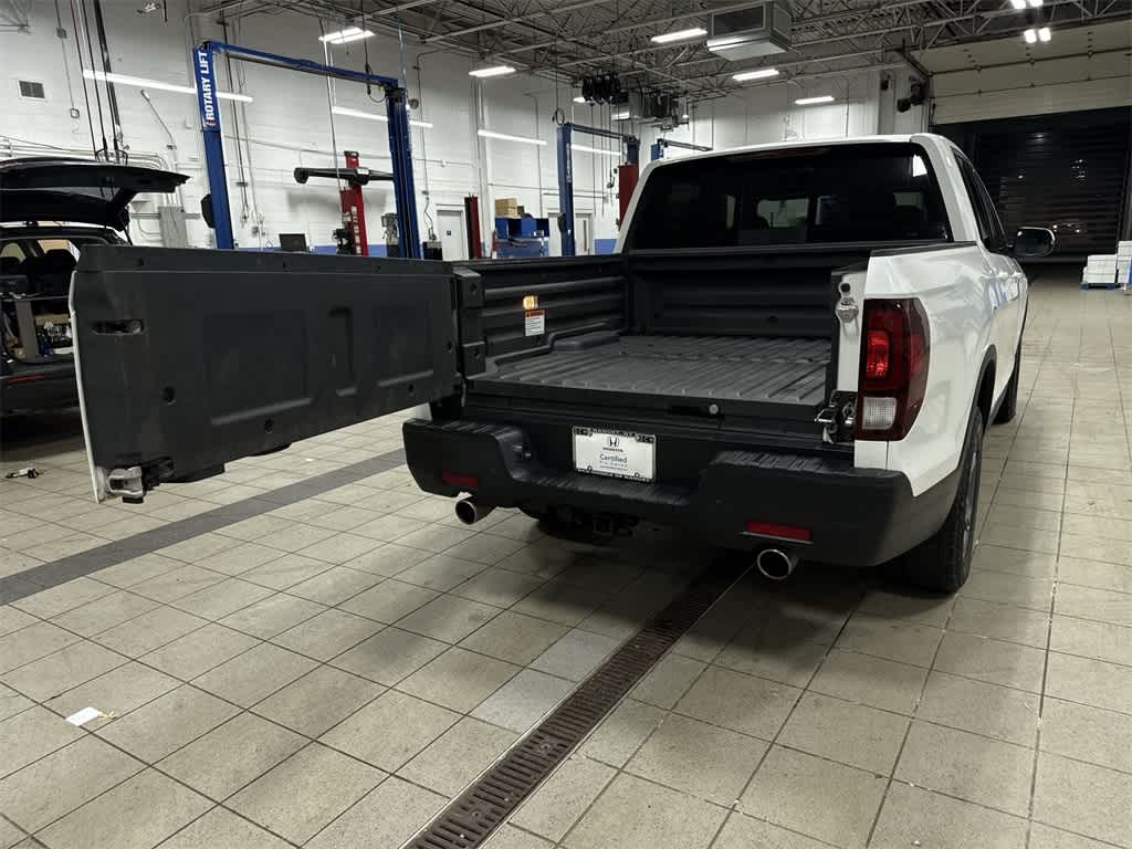 Thumbnail: 2023 Honda Ridgeline - 28