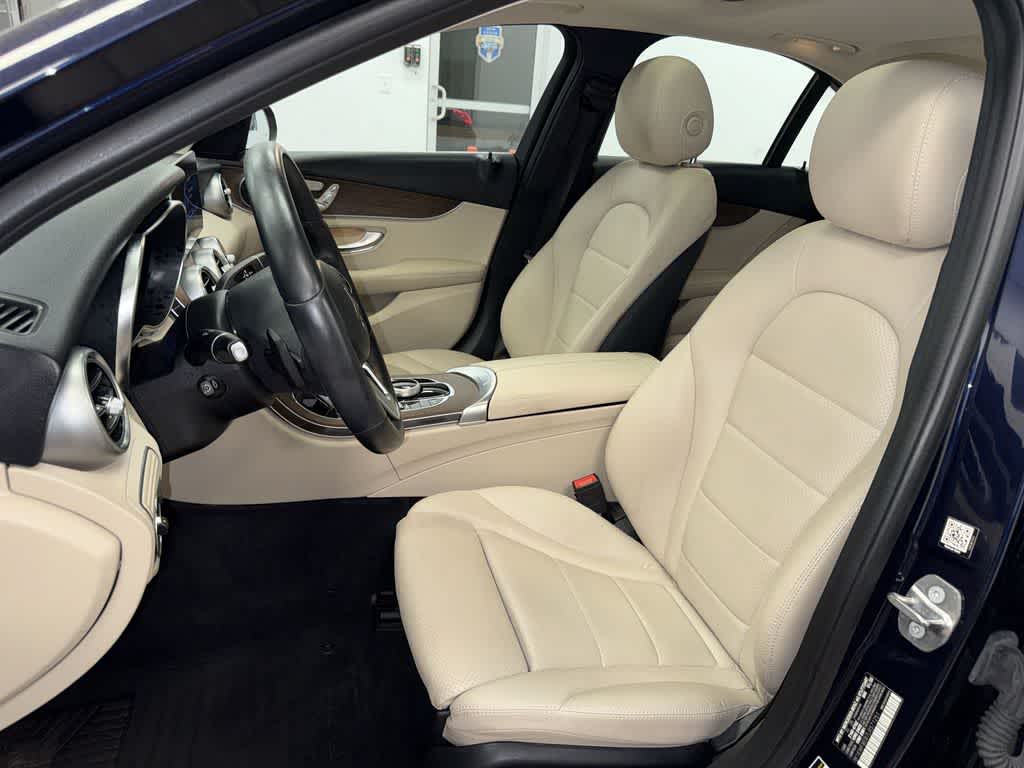 Thumbnail: 2020 Mercedes-Benz C-Class - 15