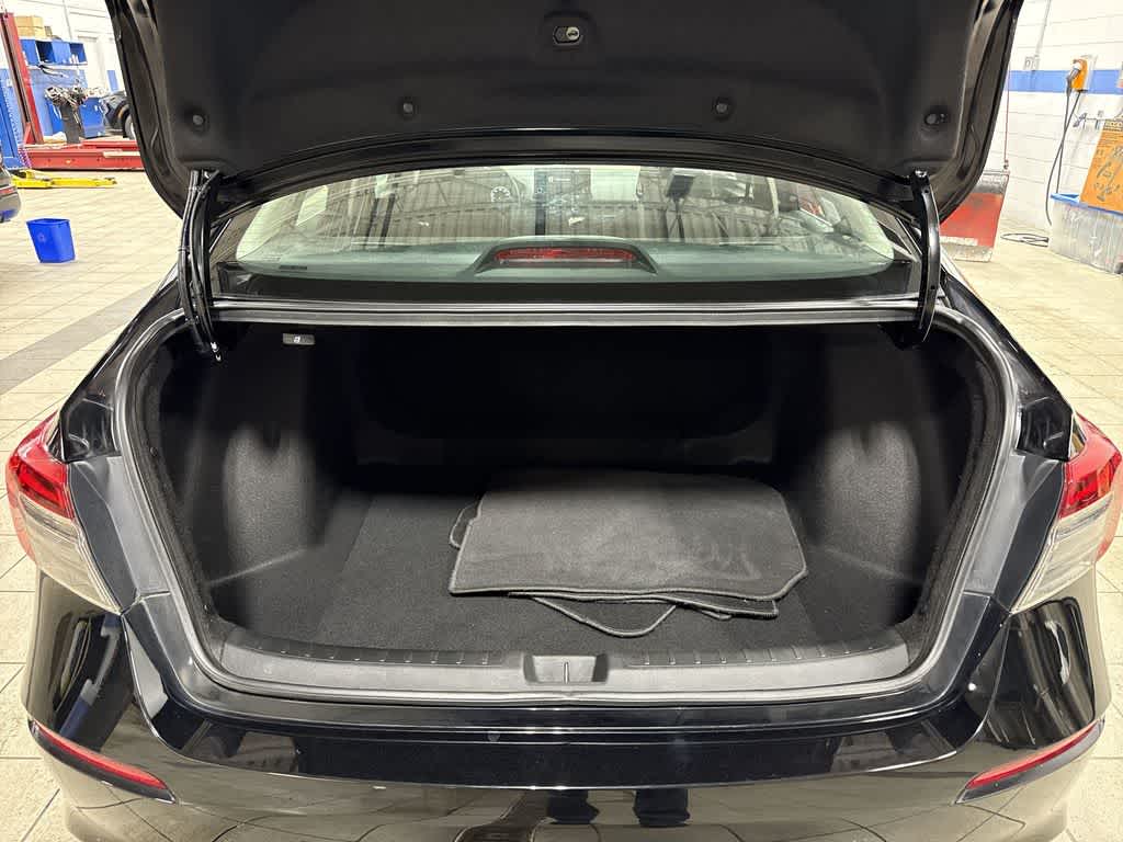 Thumbnail: 2023 Honda Civic - 11