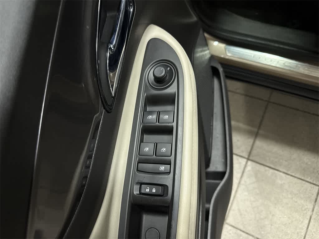 Thumbnail: 2019 Buick Encore - 22