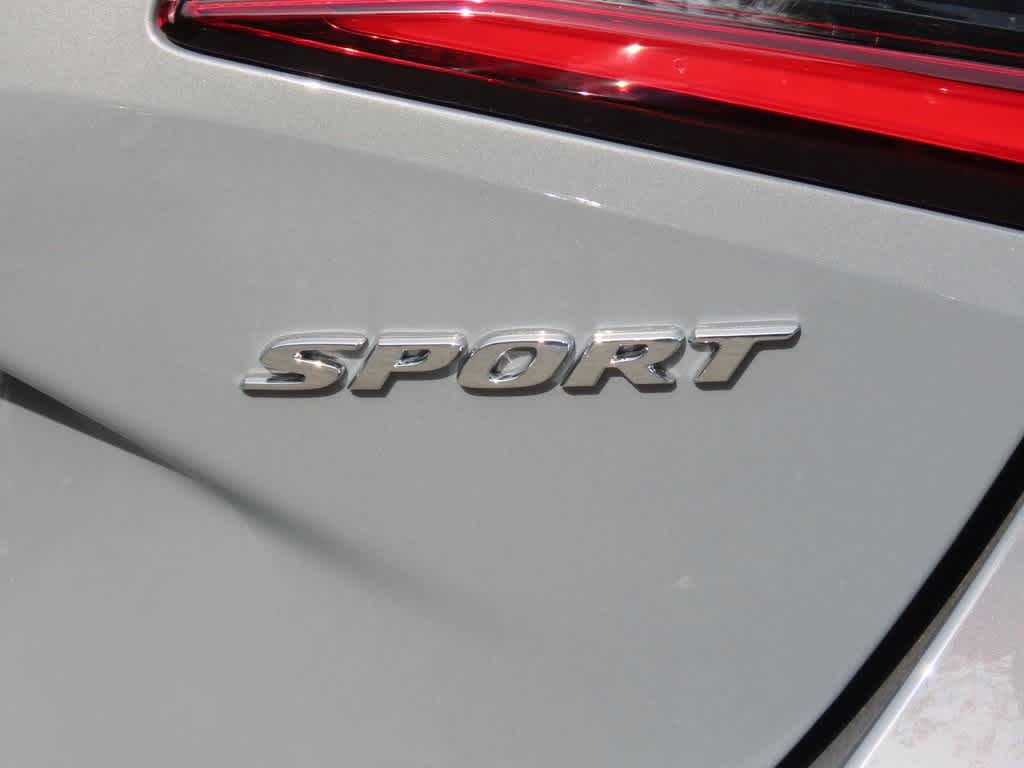 2025 Honda Civic Sport 8