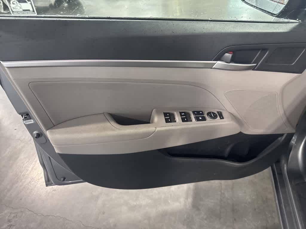 2019 Hyundai Elantra SEL 7