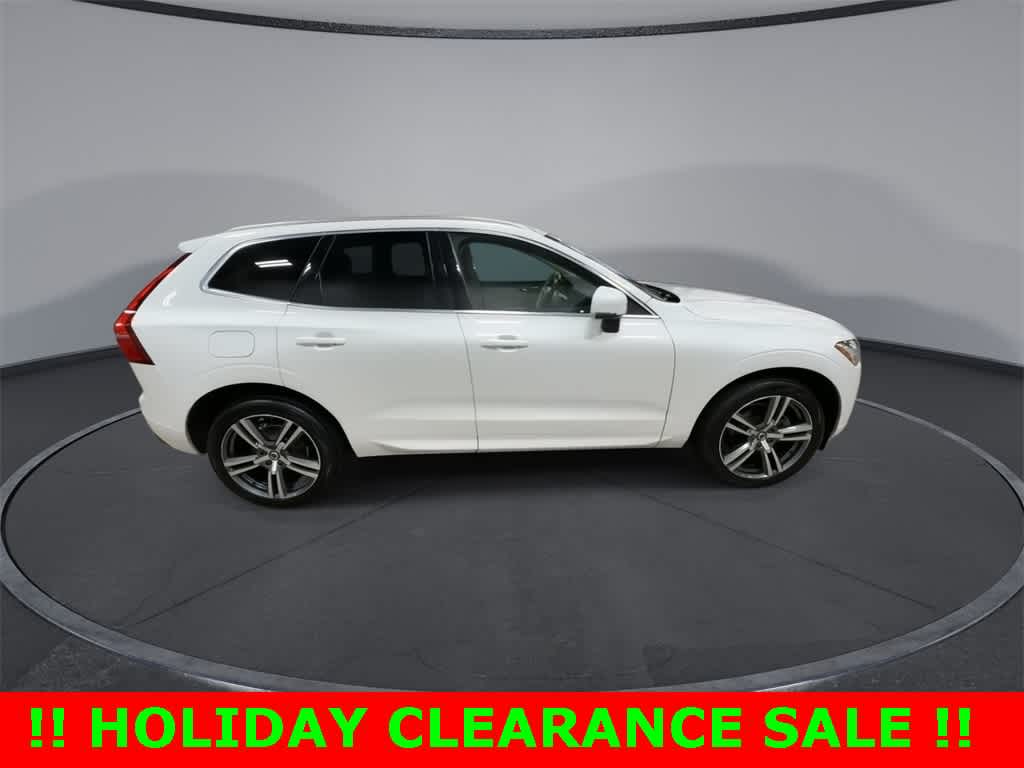 Thumbnail: 2020 Volvo XC60 - 9