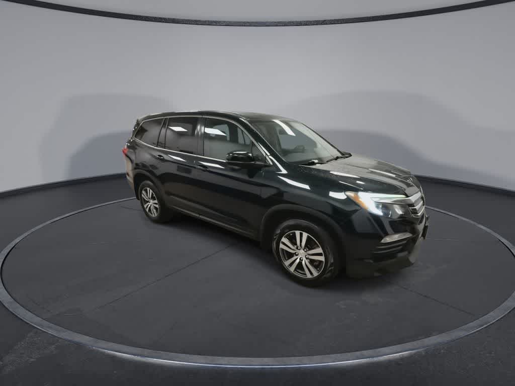 Thumbnail: 2016 Honda Pilot - 2