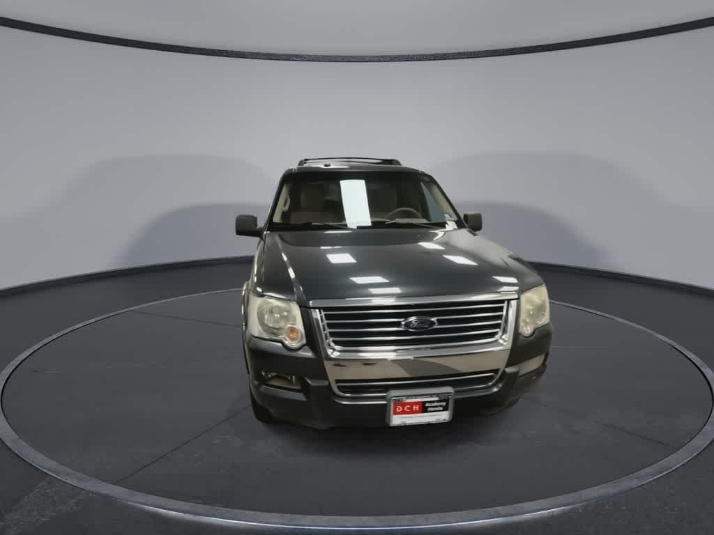 Thumbnail: 2010 Ford Explorer - 3