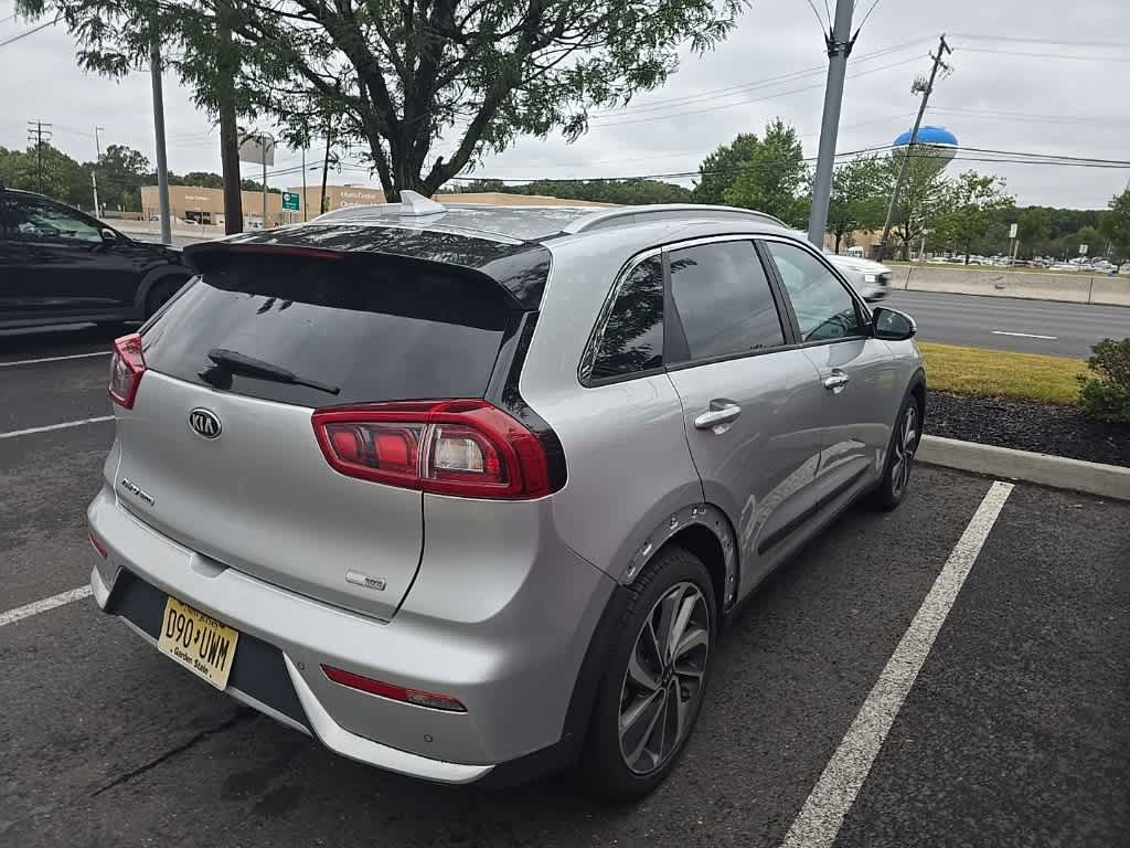 Thumbnail: 2018 Kia Niro - 15