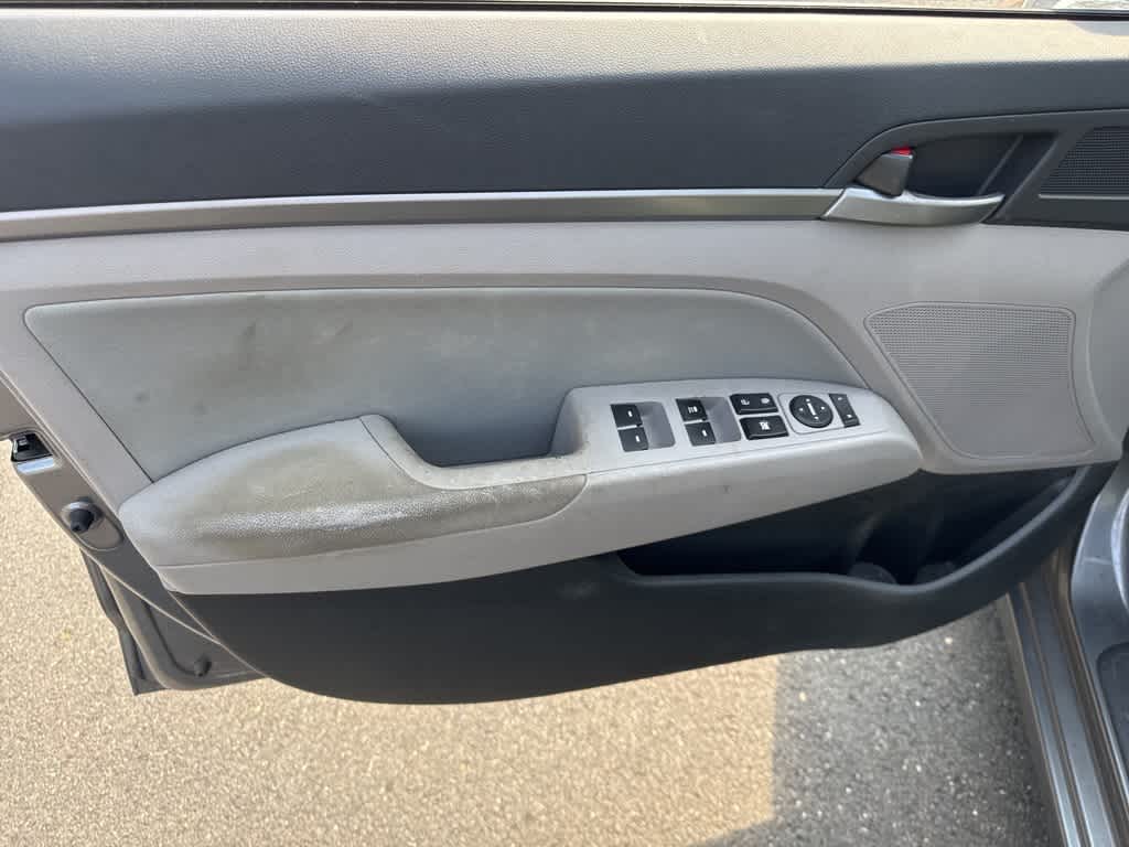 Thumbnail: 2018 Hyundai Elantra - 7