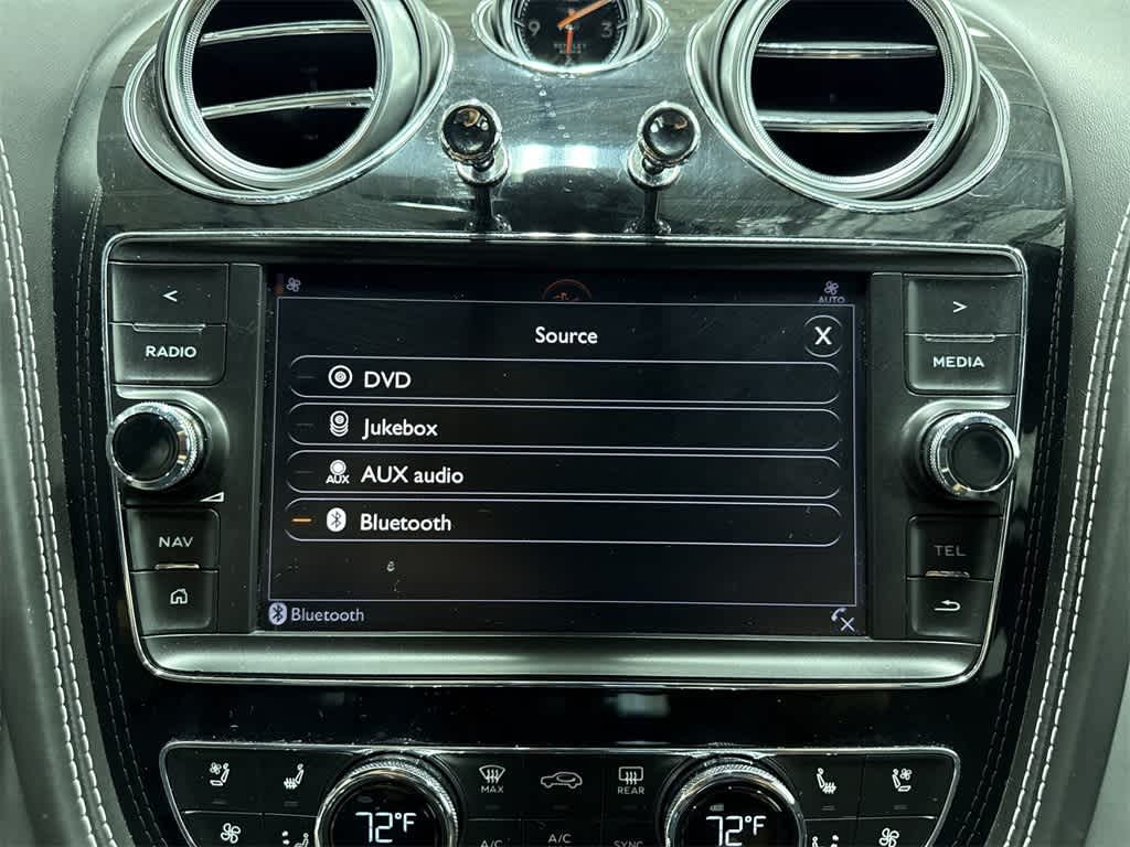 Thumbnail: 2018 Bentley Bentayga - 21