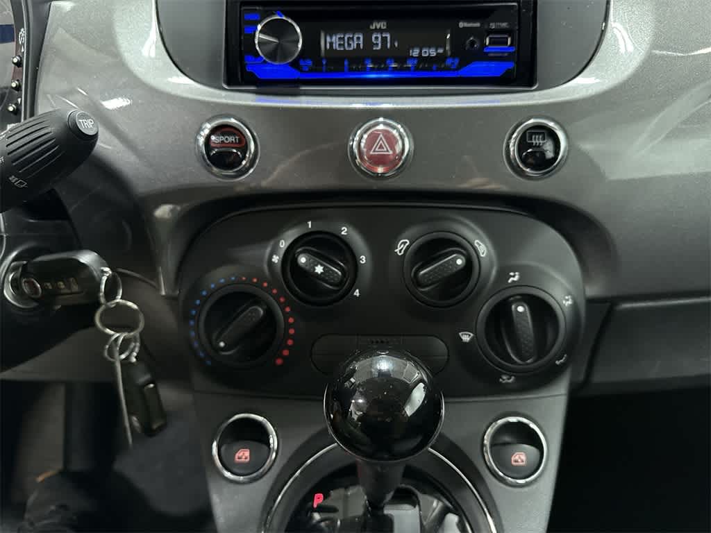 Thumbnail: 2013 Fiat 500 - 21