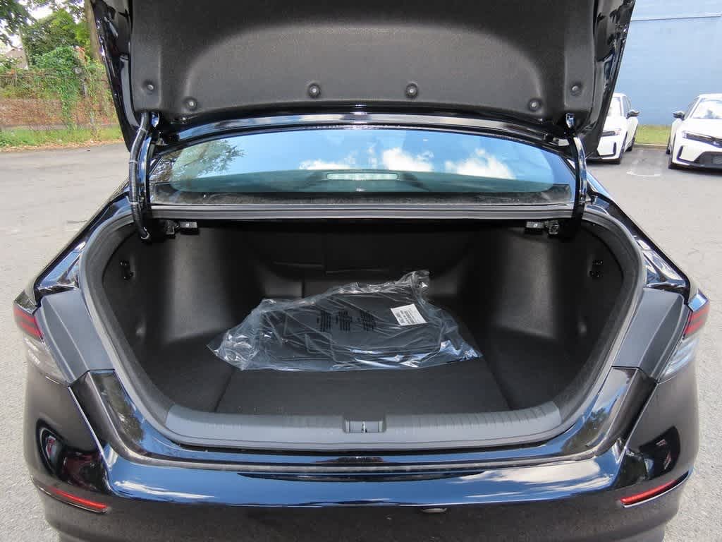 Thumbnail: 2025 Honda Accord - 10