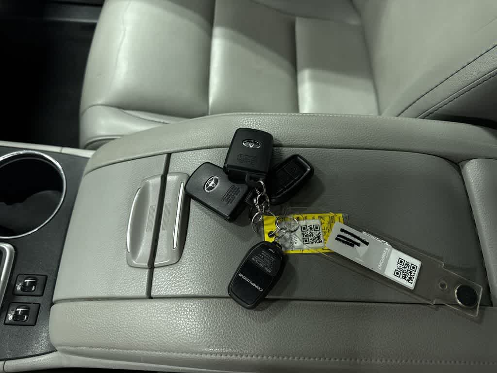 Thumbnail: 2019 Toyota Highlander - 34