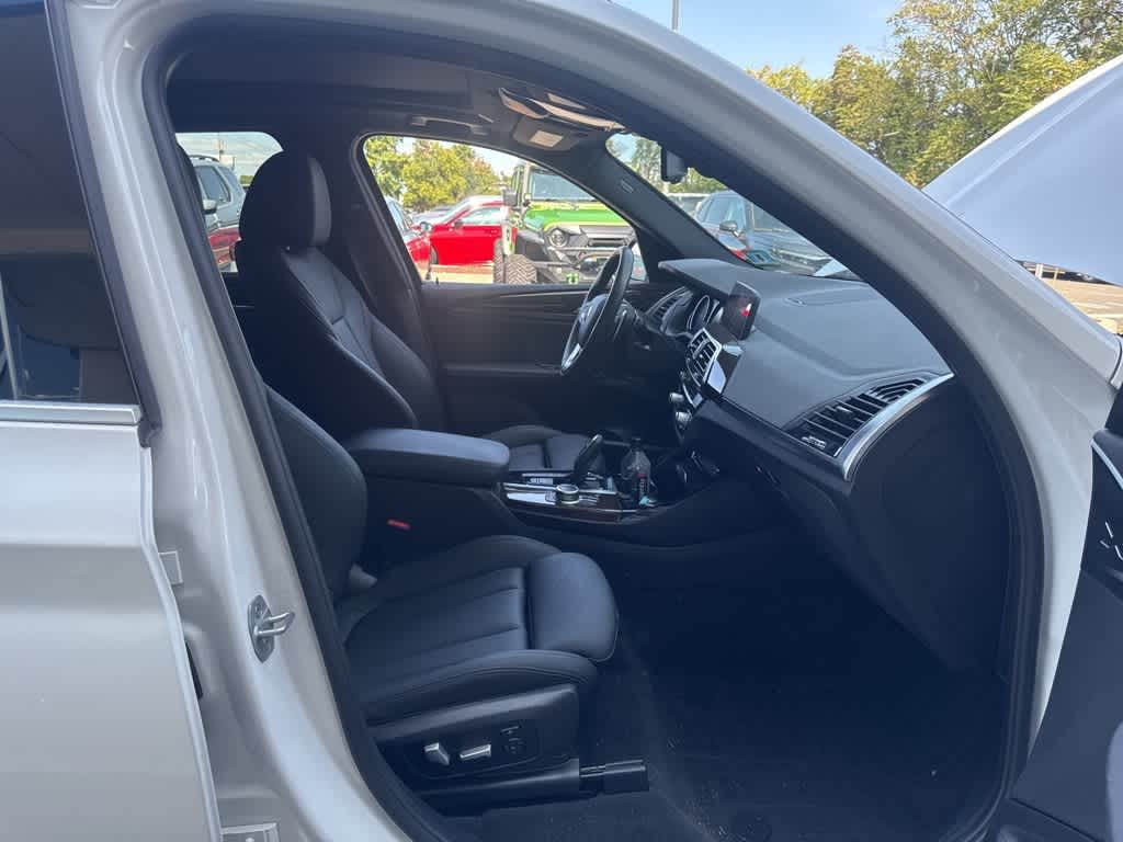 Thumbnail: 2020 BMW X3 - 15