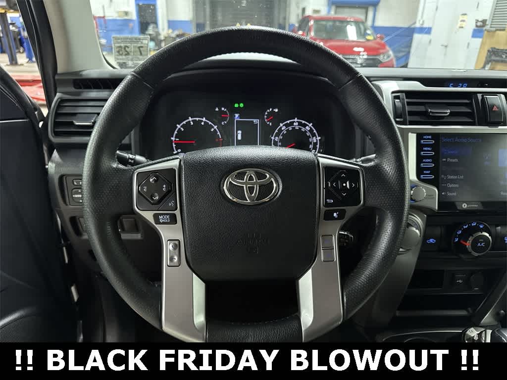 Thumbnail: 2020 Toyota 4Runner - 18