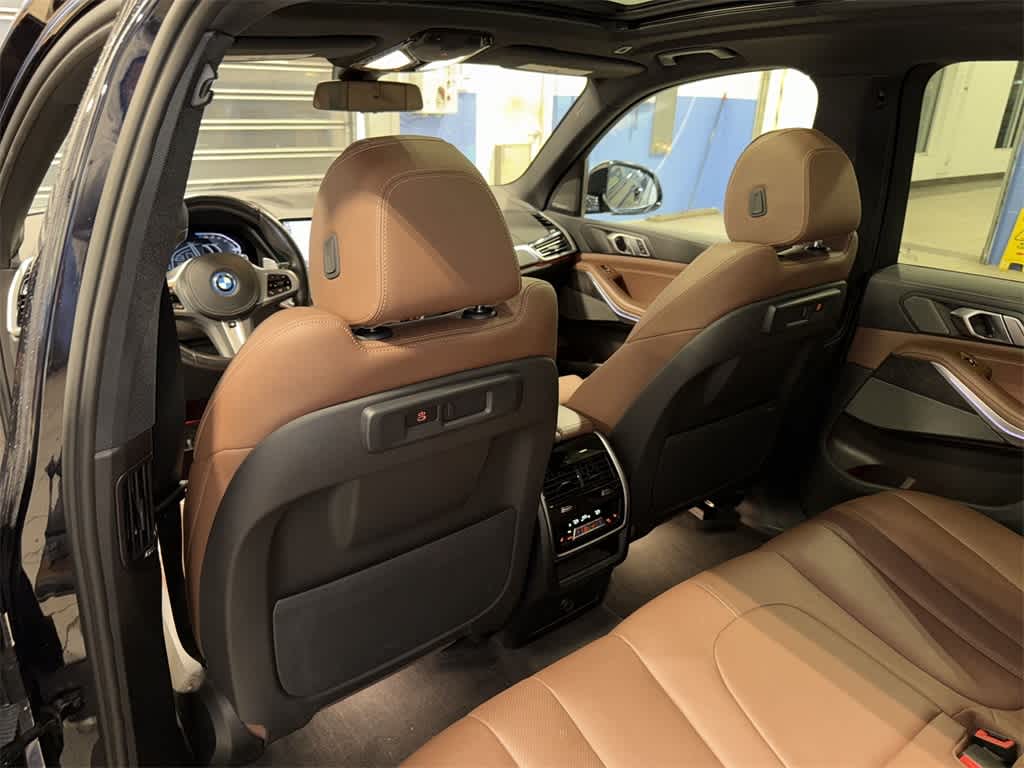 Thumbnail: 2022 BMW X5 - 30