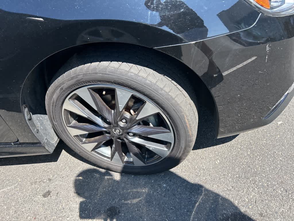 Thumbnail: 2019 Nissan Sentra - 9