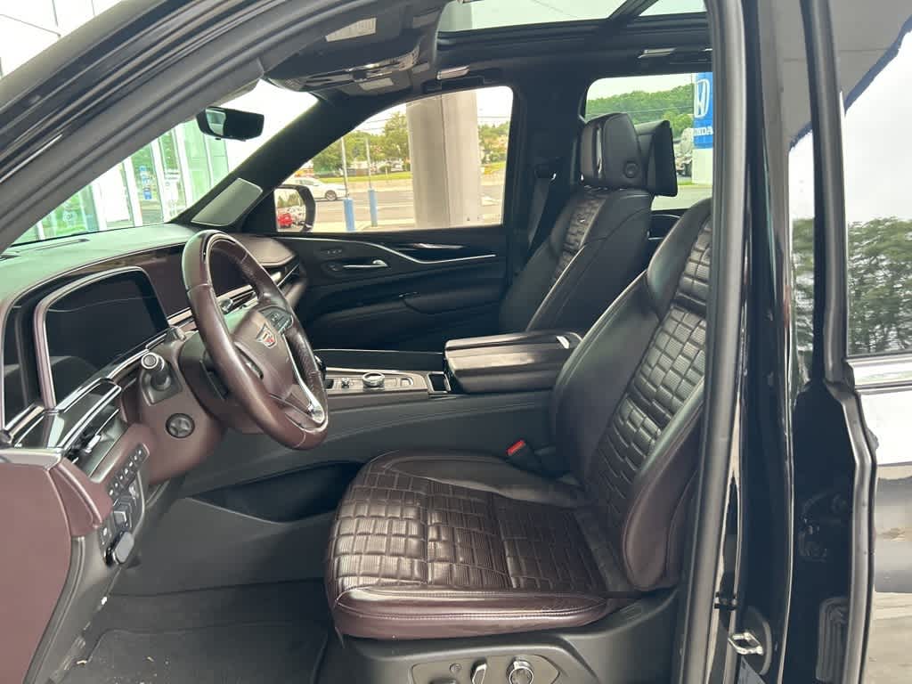 2022 Cadillac Escalade ESV Premium Luxury Platinum 13