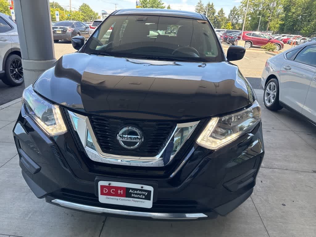 Thumbnail: 2018 Nissan Rogue - 2