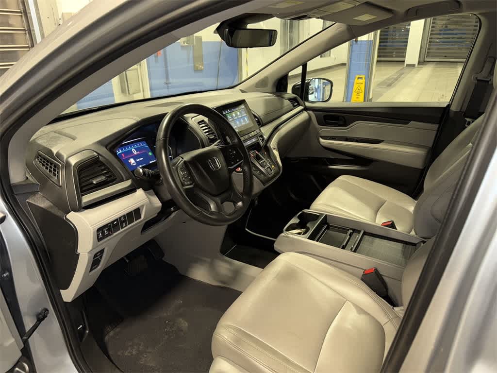 Thumbnail: 2022 Honda Odyssey - 30