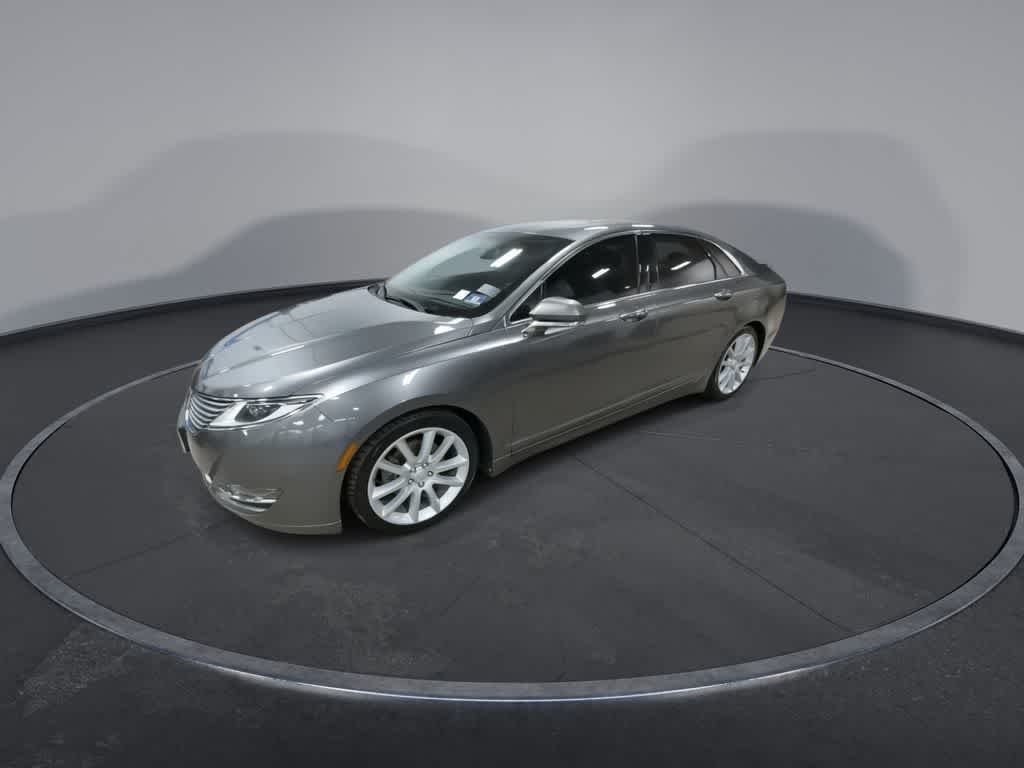 Thumbnail: 2014 Lincoln MKZ - 4