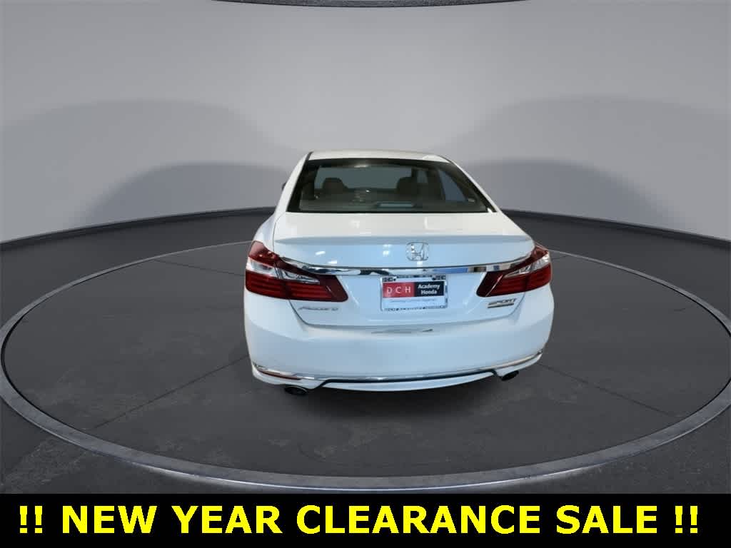 Thumbnail: 2017 Honda Accord - 7