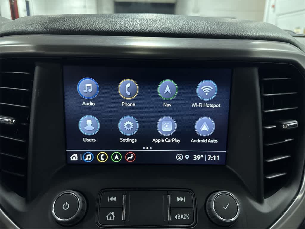 Thumbnail: 2022 GMC Acadia - 22