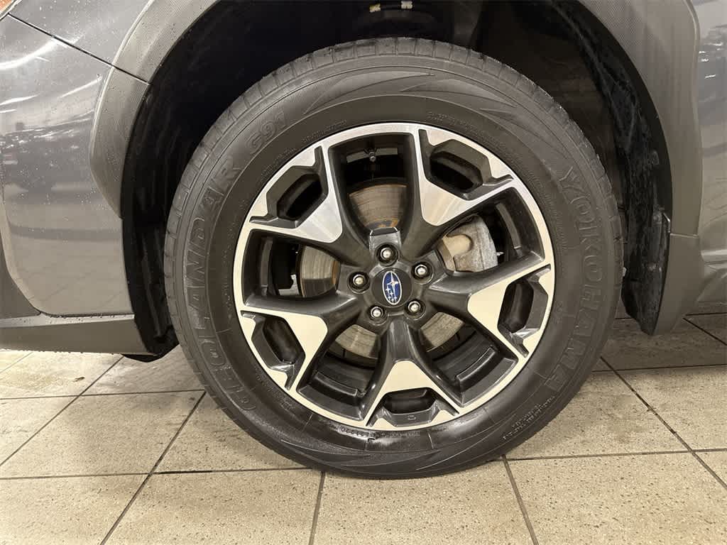 Thumbnail: 2020 Subaru Crosstrek - 10