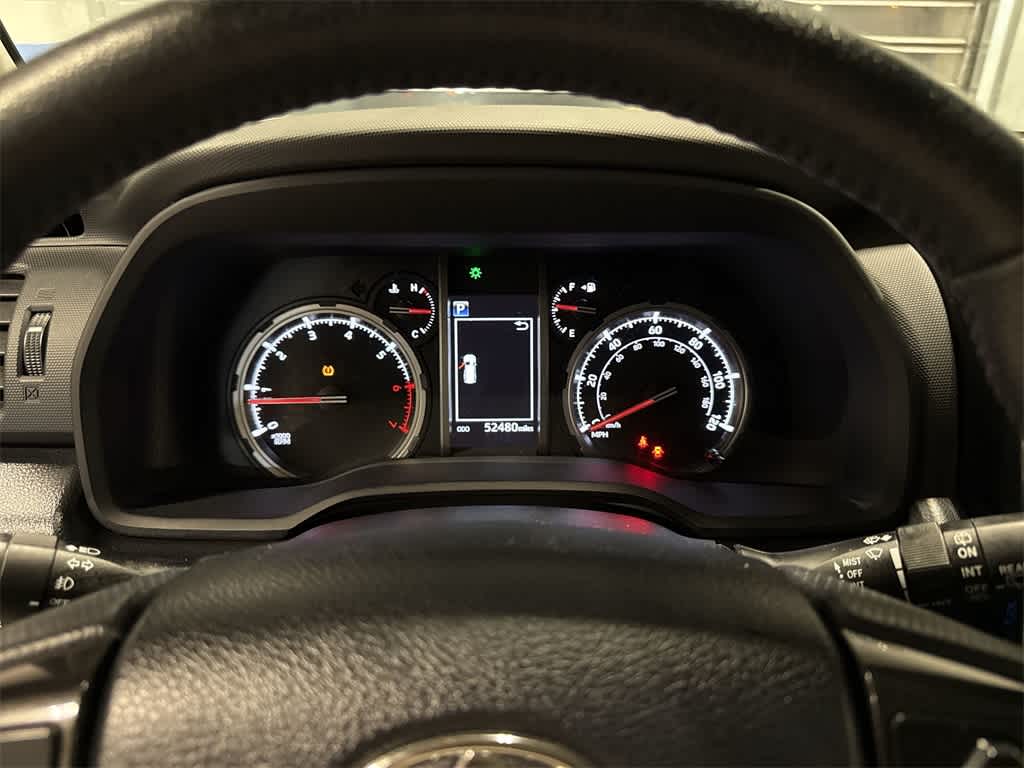 Thumbnail: 2022 Toyota 4Runner - 34