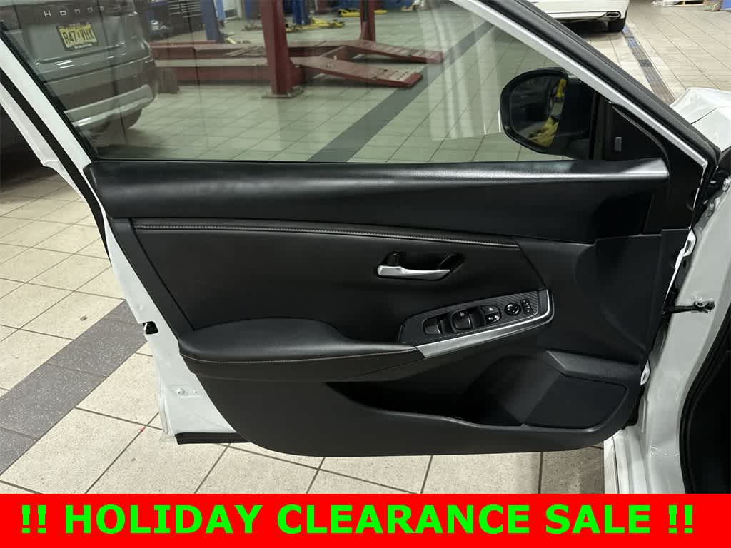 Thumbnail: 2023 Nissan Sentra - 28